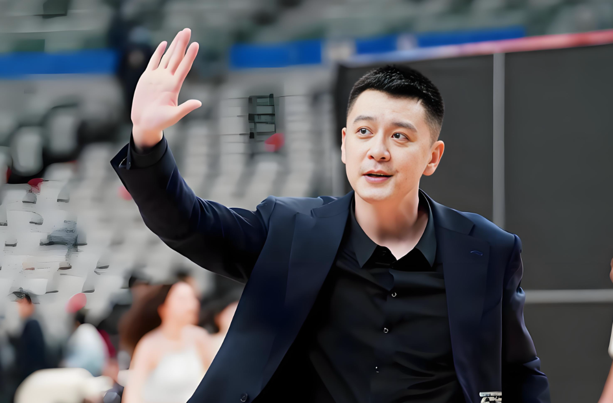 开云体育官网-输青岛16分！杨鸣中肯点评，指出了3大输球的原因