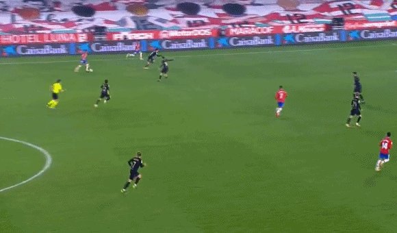 1612395563247051906.gif
